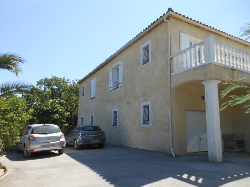 Appartement 60M2 Tout Confort Frejus Exterior photo